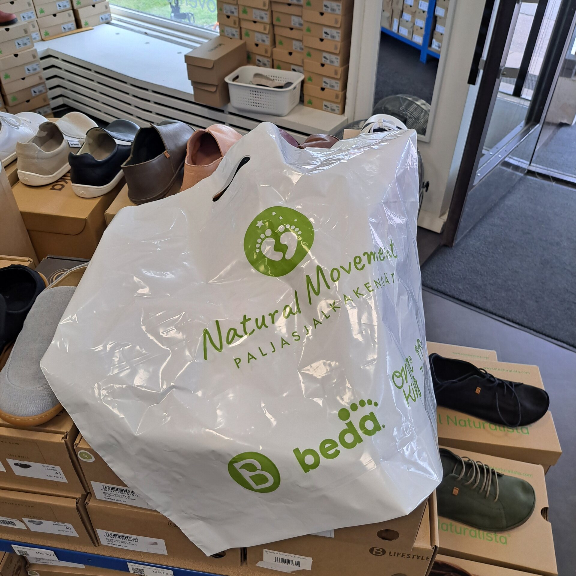 Muovikassi 64 x 55 εκ.