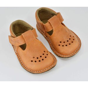 Omaking kinders schoenen