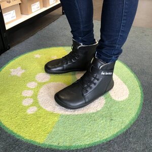 Be Lenka Winter kinders